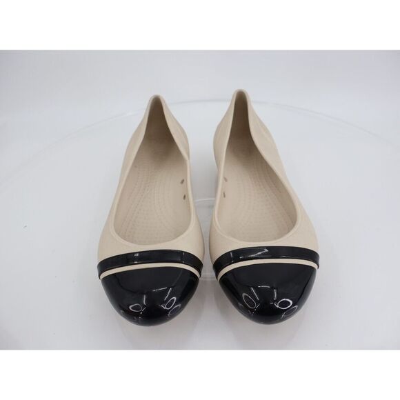 Crocs Ballet Flats Women’s Size 6 M Cream Black Cap Toe Slip On Closed Toe Shoes - Picture 3 of 8